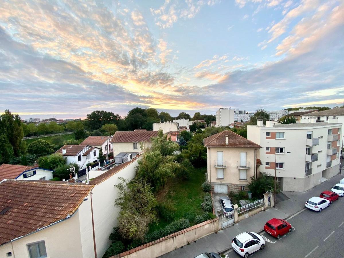 Ferienwohnung La Garonne - T3 Avec Parking Prive Toulouse Exterior foto